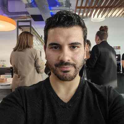 Rogiros (Roger) Theophanous